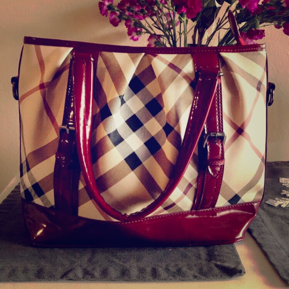 Burgundy Burberry Nova Check Hand Bag/Tote